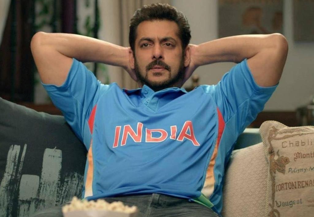 salman-khan-apologises