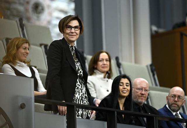Federal Court approves $23B First Nations child-welfare settlement - https://cdn.connectfm.ca/A2EABE1C-C3B2-43E7-AFE1-775C42C94FC6_Story2626819_3481331.jpg
