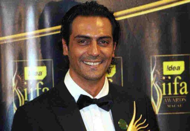 Kuch to gadbad hai Daya! - https://cdn.connectfm.ca/A47E6866-BDAF-4E4C-AF99-FC81FADF395C_Story964933_1395601.jpg