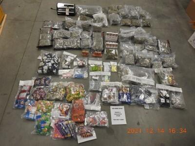 Two men arrested for selling drugs to teens - https://cdn.connectfm.ca/A52D7933-91D4-40D4-91C8-7F01D1A1371B_Story1583412_2280066.jpg