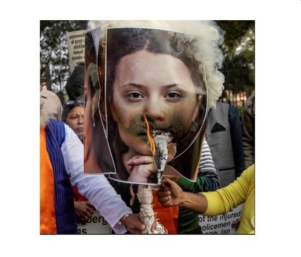 pictures-of-celebrities-supporting-farmers-protest-burnt-greta-thunberg-meena-harris-among-celebrities-who-said-they-still-support-the-farmers-protest