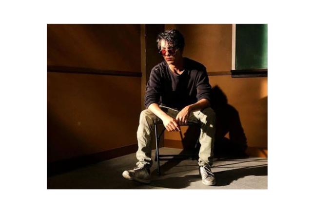 SRK's son Aryan drops new picture - https://cdn.connectfm.ca/Aaryan.jpg