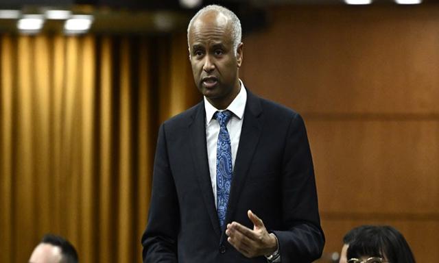 Canada pledges $5.7M in humanitarian aid for Ukraine, with focus on children - https://cdn.connectfm.ca/Ahmed-Hussen.jpg