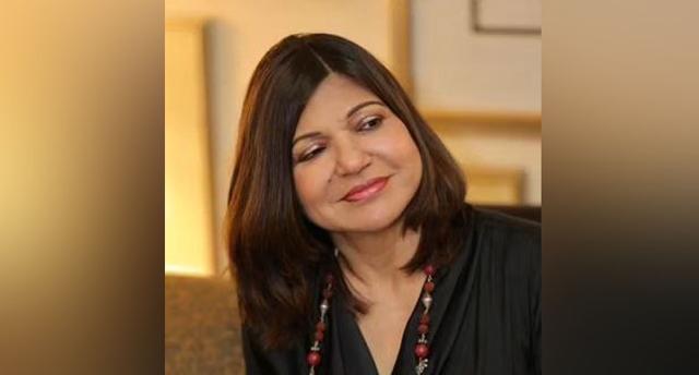 We are at Loss of words - https://cdn.connectfm.ca/Alka-Yagnik.jpg