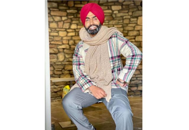 Ammy Virk lands in controversy for doing ‘Qismat 2’ - https://cdn.connectfm.ca/Ammy-B_210826_161040.jpg