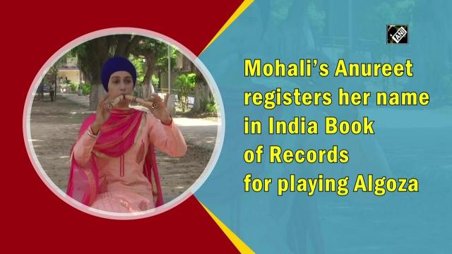 Mohali's Anureet registers her name in India Book of Records for playing Algoza - https://cdn.connectfm.ca/Anureet.jpg