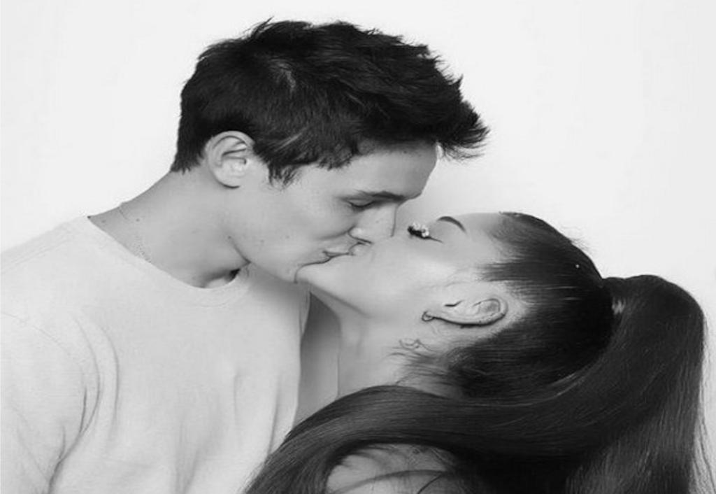 ariana-grande-marries-boyfriend-dalton-gomez-in-intimate-wedding-ceremony