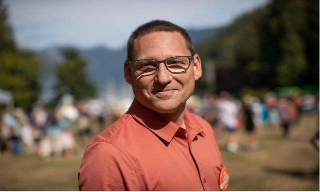 Filmmaker, journalist Avi Lewis to enter NDP leadership race - https://cdn.connectfm.ca/Avi-Lewis.jpg