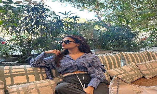 Avneet Kaur meets Tom Cruise - https://cdn.connectfm.ca/Avneet-Kaur.jpg