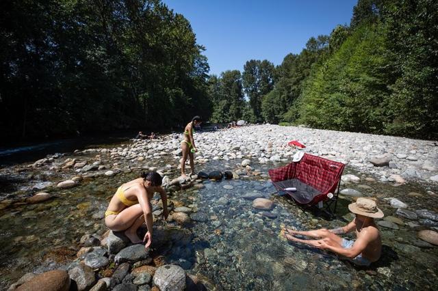 Be prepared for heat wave: Province of B.C. - https://cdn.connectfm.ca/B16735E3-B4F7-4C55-AF5B-4DFF1AB1564A_Story2334279_3232391.jpg