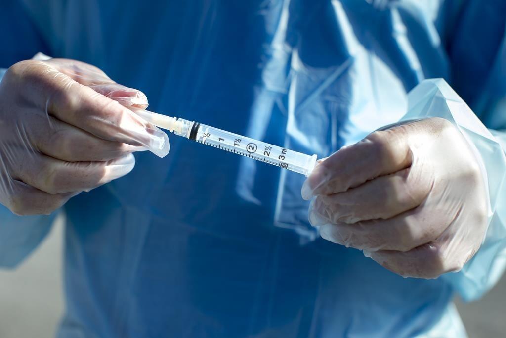 health-canada-approves-modernas-updated-vaccine