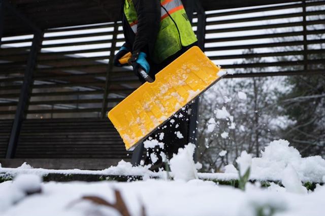 Snowfall warnings in effect across most of province - https://cdn.connectfm.ca/B80CCCC7-42CA-497E-AA4C-AFB59941BBA1_Story2744817_3614124.jpg