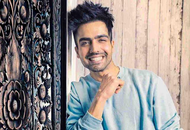 Harrdy Sandhu’s Titiliaan is out!  - https://cdn.connectfm.ca/B8100B32-FCFE-4C74-A7C4-668A07905AE5_Story889252_1283843.jpg