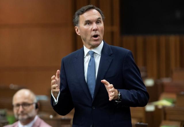 Trudeau shuts down speculation that Morneau about to be fired as finance minister - https://cdn.connectfm.ca/B96DB9C3-33F9-4D00-9587-1E664FC369C1_Story754776_1091446.jpg