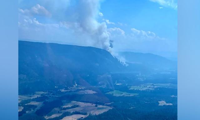 Area restriction issued for Kiskatinaw: BC Wildfire Service - https://cdn.connectfm.ca/BC-Wildfire_2024-08-19-191954_dnbz.jpg