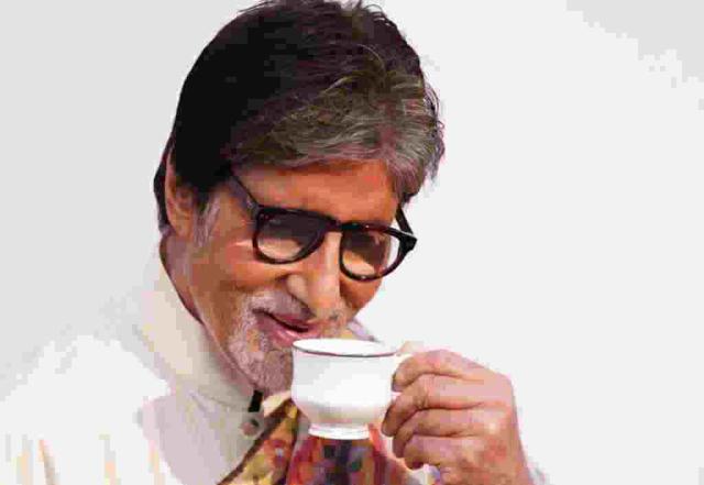 Amitabh Bachchan in Sooraj Barjatya’s next? - https://cdn.connectfm.ca/BC3C27FA-C419-40A3-B245-93677B0BC4B6_Story973702_1409108.jpg