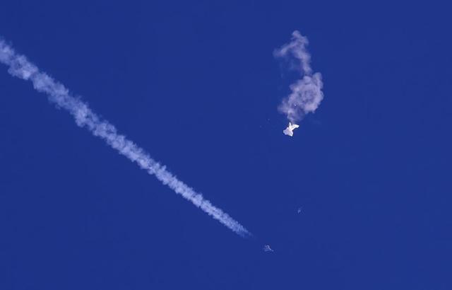 Chinese balloon flew through 'radar gaps' during journey over Canada: Norad - https://cdn.connectfm.ca/BF720096-228F-4C53-B387-AFF2FD75BBF5_Story2210059_3094129.jpg