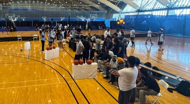 Many participate in the 3X3 Basketball championship in Richmond - https://cdn.connectfm.ca/Basketball-championship1.jpg