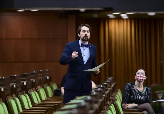 Lawmaker demands Bloc MP answer for naked screenshot of Liberal colleague - https://cdn.connectfm.ca/C01CDBF6-E3E5-42A7-84AA-F688C1169F3F_Story1193736_1730314.jpg
