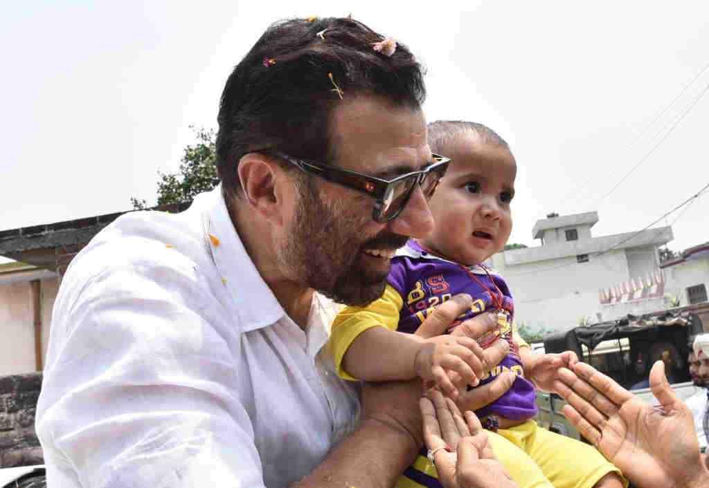 sunny-deol-tests-positive-for-covid-19