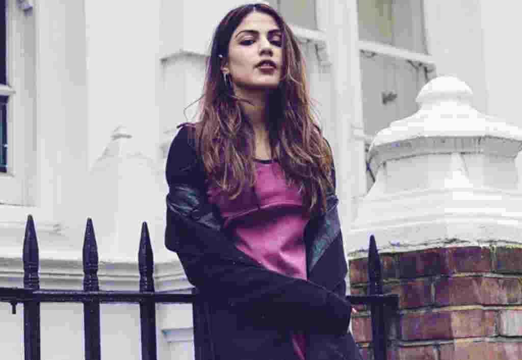 rhea-chakraborty-to-make-a-comeback-in-rumi-jaffreys-film