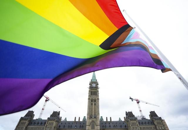 Global Affairs Canada issues LGBTQ+ travel advisory for U.S. - https://cdn.connectfm.ca/C55FA78D-24EF-4E25-A515-AC24646A13B9_Story2548188_3393076.jpg