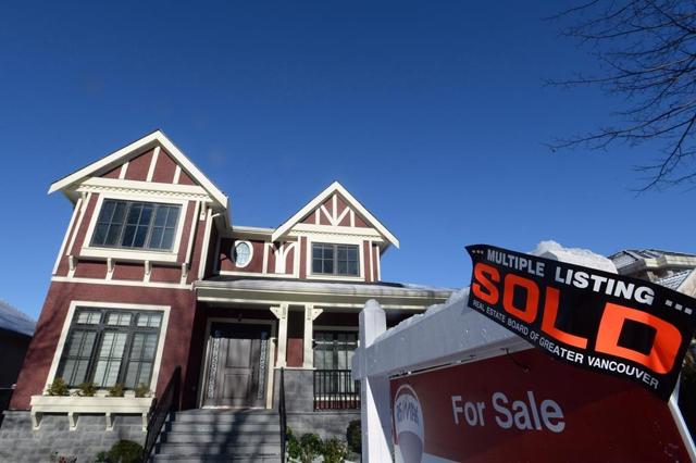 Metro Vancouver real estate sales eased in June as benchmark price was flat - https://cdn.connectfm.ca/C6C32ACD-69D0-4357-9879-F4256E69852F_Story1279628_1858922.jpg