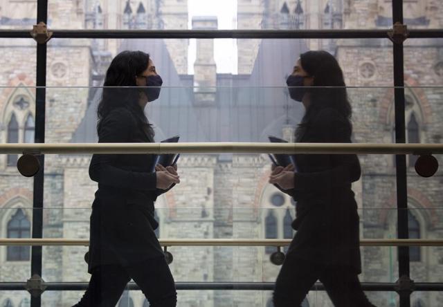 Dr. Theresa Tam concerned at how quickly Canada's COVID-19 case numbers are growing - https://cdn.connectfm.ca/CA8589E8-F23F-4DAD-8565-76F5139FD3C2_Story982707_1423173.jpg