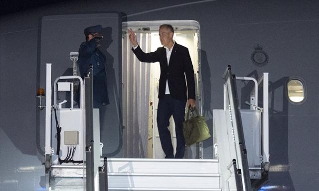 Carney travels to Kyiv in show of support for Ukraine - https://cdn.connectfm.ca/CARNEY_2025-08-25-134926_iakv.jpg