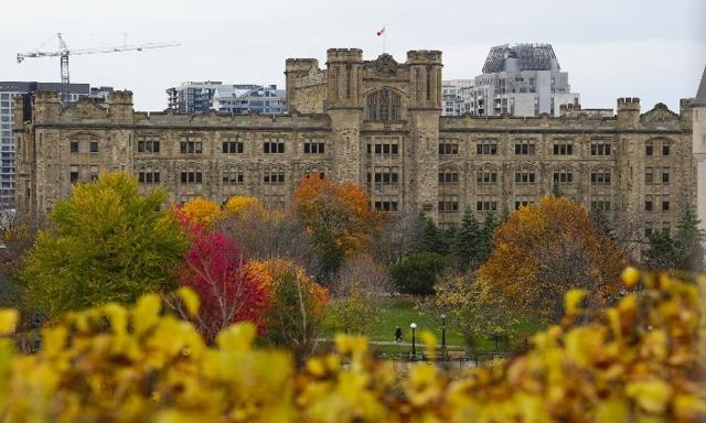 CRA plans major hiring push to boost call centre capacity ahead of tax season - https://cdn.connectfm.ca/CRA-aiming.jpg