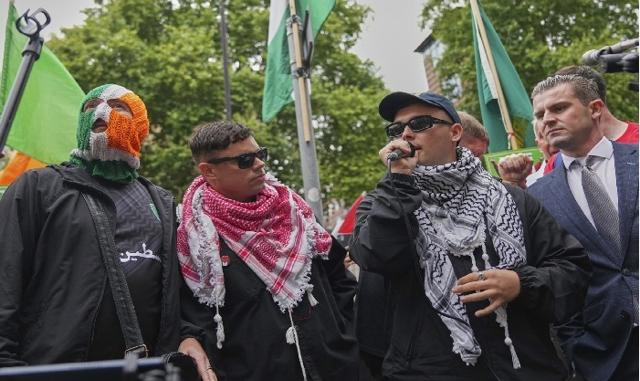 Canada bans Irish rap group Kneecap from entry, says it endorsed political violence - https://cdn.connectfm.ca/Canada-bans-Irish.jpg
