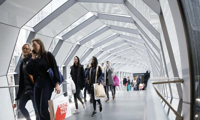 statistics-canada-says-population-grew-0-6-per-cent-in-q2-to-41-288-599