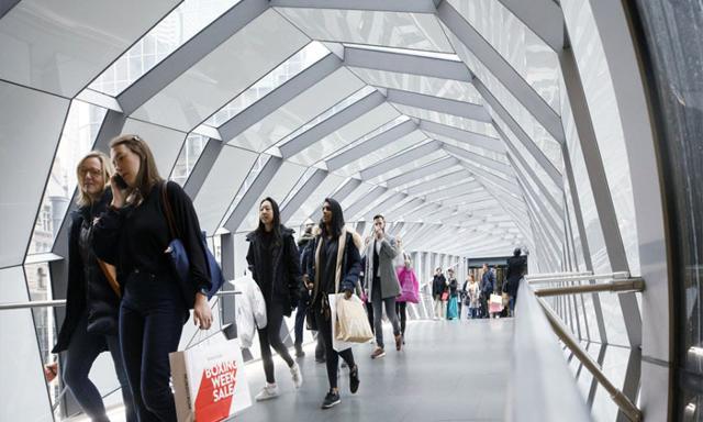 Statistics Canada says population grew 0.6 per cent in Q2 to 41,288,599 - https://cdn.connectfm.ca/Canada-population_2024-09-25-161030_elaf.jpg