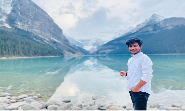 Canadian refugee applicant detained in U.S. says he crossed border by mistake - https://cdn.connectfm.ca/Canadian-refugee.jpg