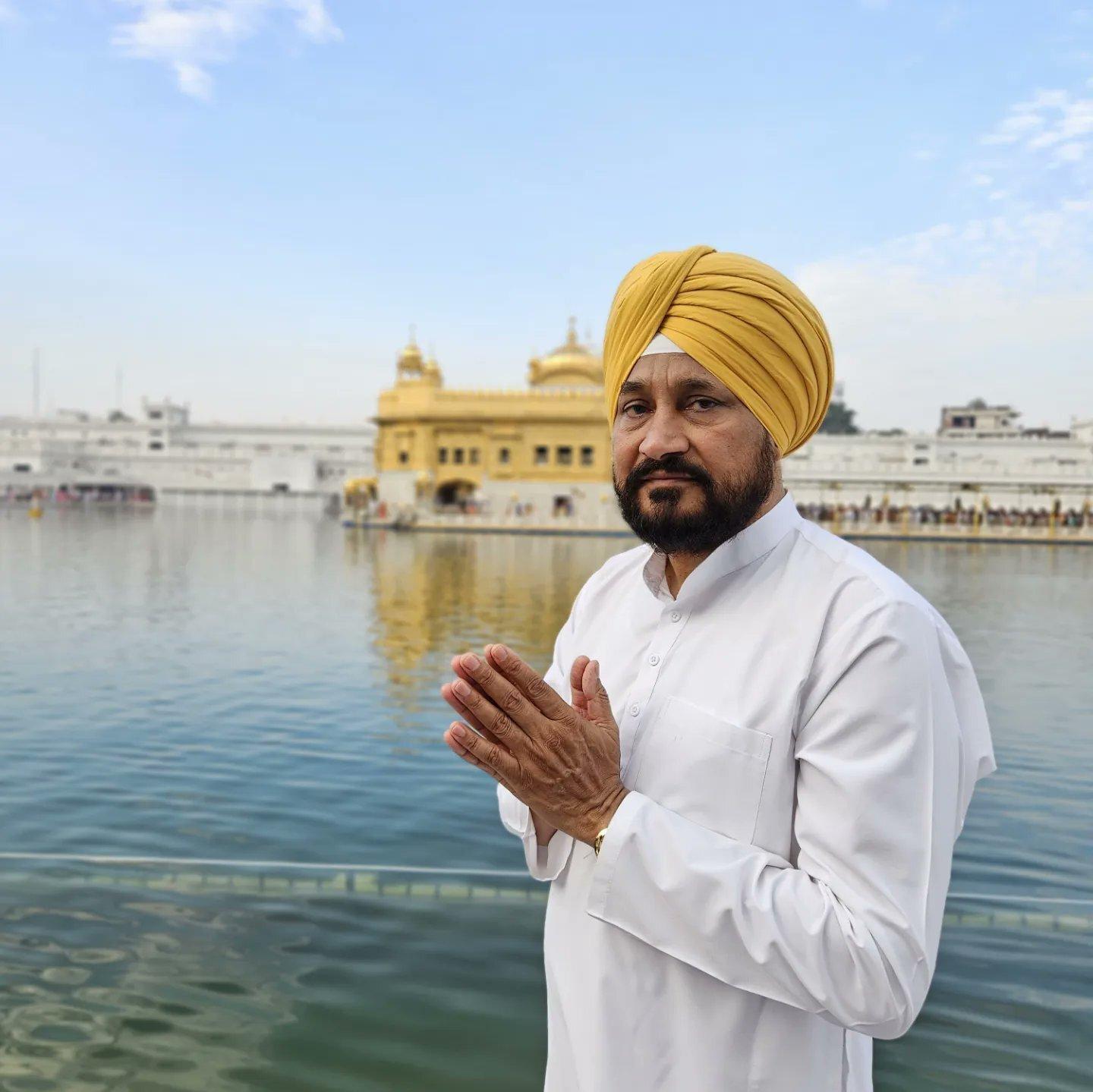 former-punjab-cm-charanjit-singh-channi-wins-with-nearly-4-lakh-votes