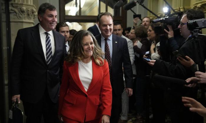 chrystia-freeland-to-leave-cabinet-for-ukraine-envoy-role-reports