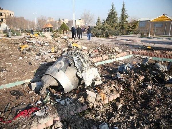 Iran arrests 'some individuals' over accidental downing of a Ukrainian airliner - https://cdn.connectfm.ca/D13F7DDF-E35C-4FD5-998E-E8BFC35C68DC_Story428720_620016.jpg