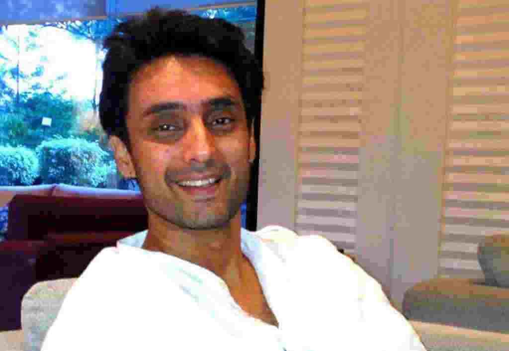 punjabi-film-director-anurag-singh-to-direct-varun-dhawan