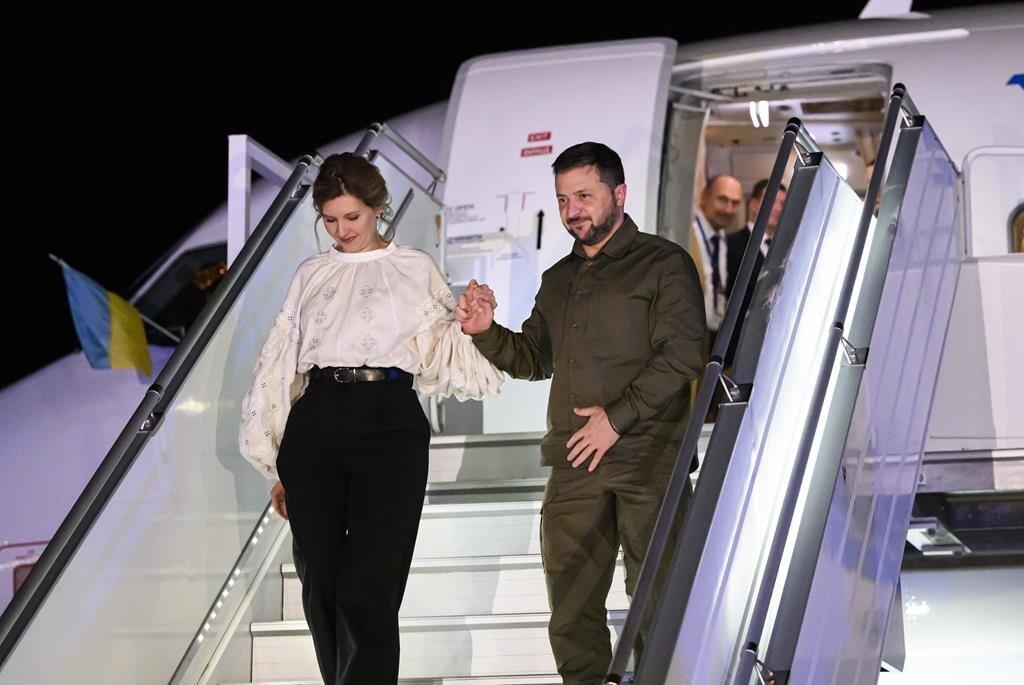 ukrainian-president-zelenskyy-arrived-at-parliament-hill