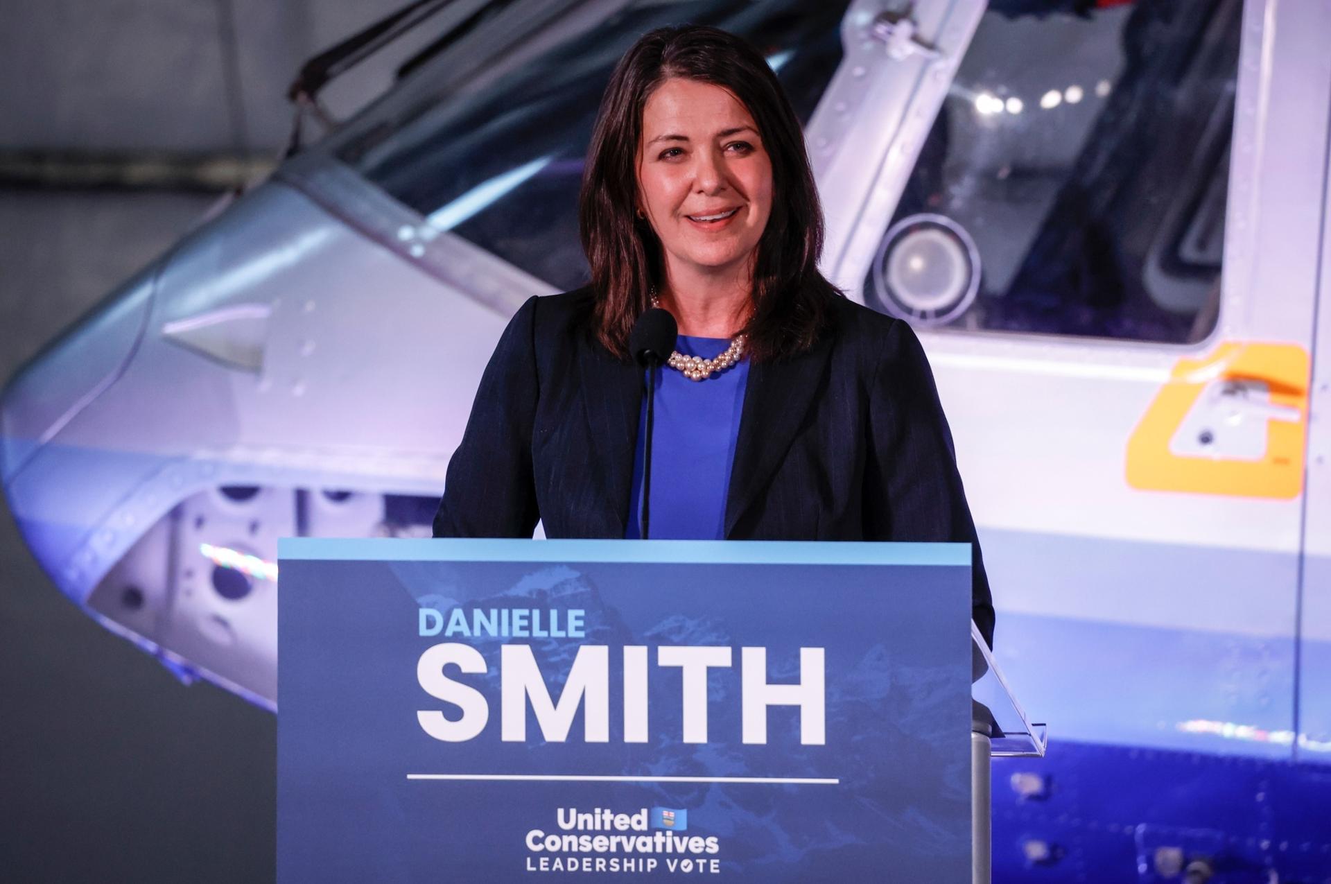 alberta-premier-danielle-smith-announces-8-6-billion-in-school-builds
