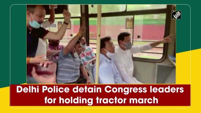 Delhi Police detain Congress leaders for holding tractor march - https://cdn.connectfm.ca/Delhi-Police-Tractor-march.jpg