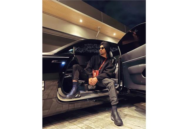 Diljit Dosanjh returns to the kitchen  - https://cdn.connectfm.ca/Diljit-Dosanjh_210621_150508.jpg