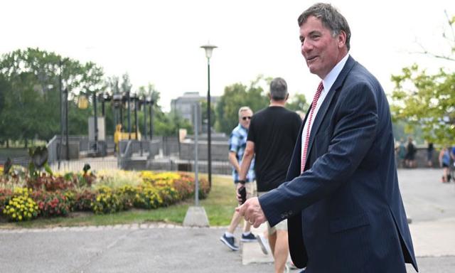 LeBlanc set to meet Lutnick in Washington after Ottawa drops some tariffs - https://cdn.connectfm.ca/Dominic-LeBlanc_2025-08-25-195125_khfa.jpg