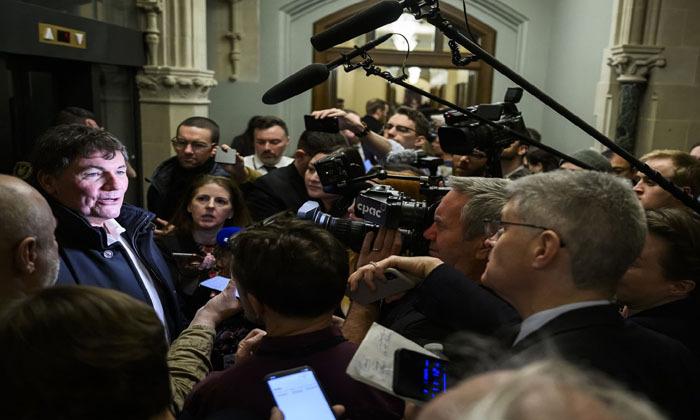 liberal-mps-gather-for-first-time-since-trudeau-announced-his-resignation-plans