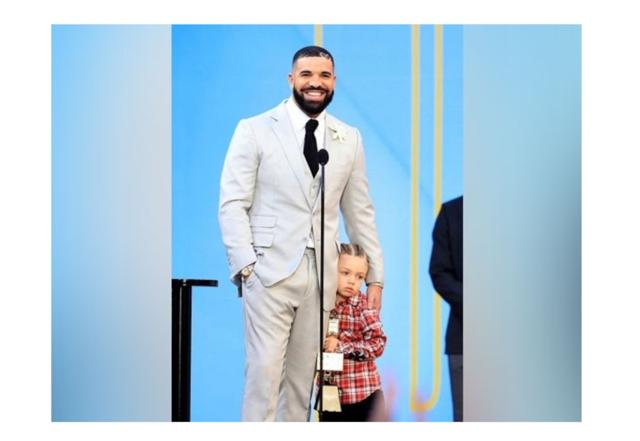 Drake's son Adonis, makes rare appearance at 2021 BBMAs as rapper dedicates award to him - https://cdn.connectfm.ca/Drake.jpg
