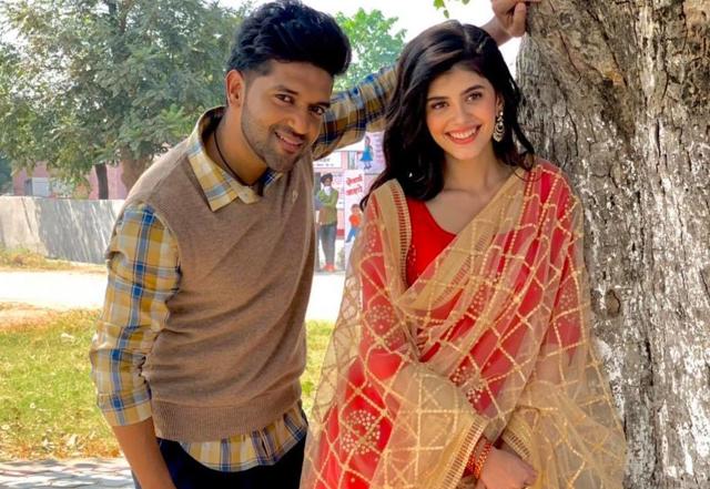 Guru Randhawa & Sanjana Sanghi are a couple! - https://cdn.connectfm.ca/E3152A50-7454-471B-8C33-7F1AFD1E7755_Story991991_1436878.jpg