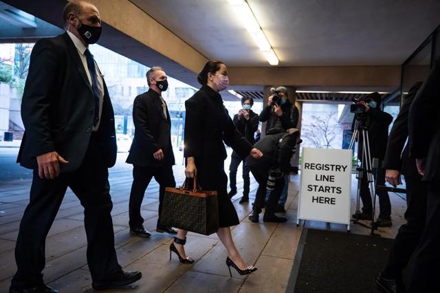 RCMP officer told the BC Supreme Court, he updated the FBI when the Huawei executive was arrested - https://cdn.connectfm.ca/E4653027-2924-4954-ACBA-C820E2EE3695_Story943283_1363538.jpg