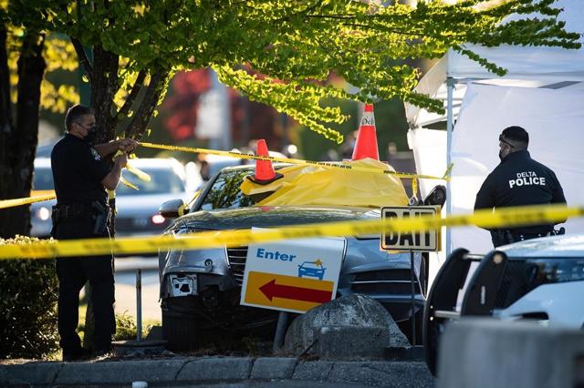 Police hunt for motive after identifying corrections officer as fatal shooting victim - https://cdn.connectfm.ca/E5B89BD9-6B00-4224-9315-D06115647A27_Story1176527_1705139.jpg
