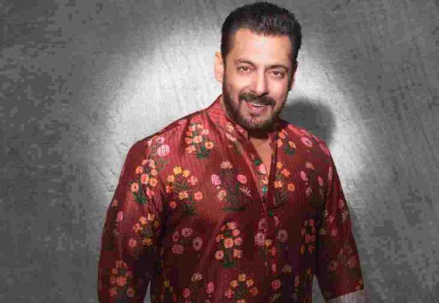 Salman Khan signs the biggest deal - https://cdn.connectfm.ca/E7122CFC-AF49-47E4-8AB5-53BA56F340D1_Story973708_1409062.jpg