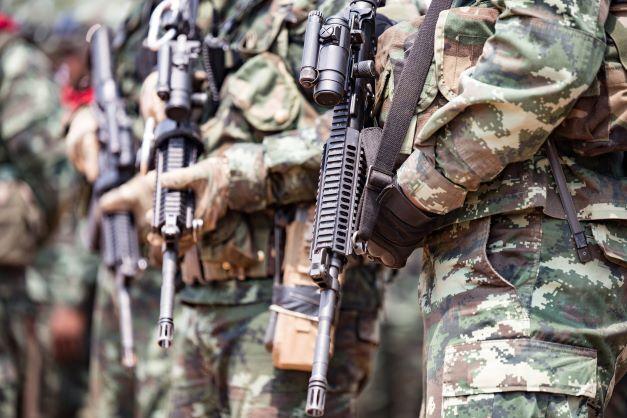 ottawa-to-fast-track-purchase-of-weapons-for-canadian-troops-in-europe-minister